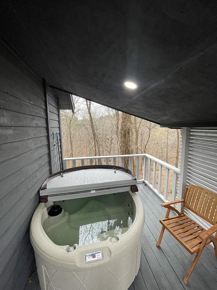Loblolly Pines Adventure Cabin 3 - King Юрика Спрингс Экстерьер фото